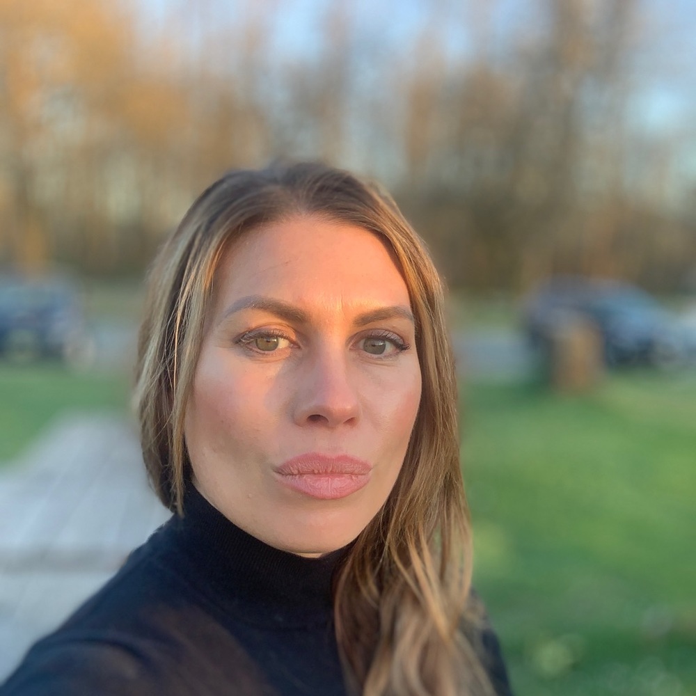Meet your Posher, Amber